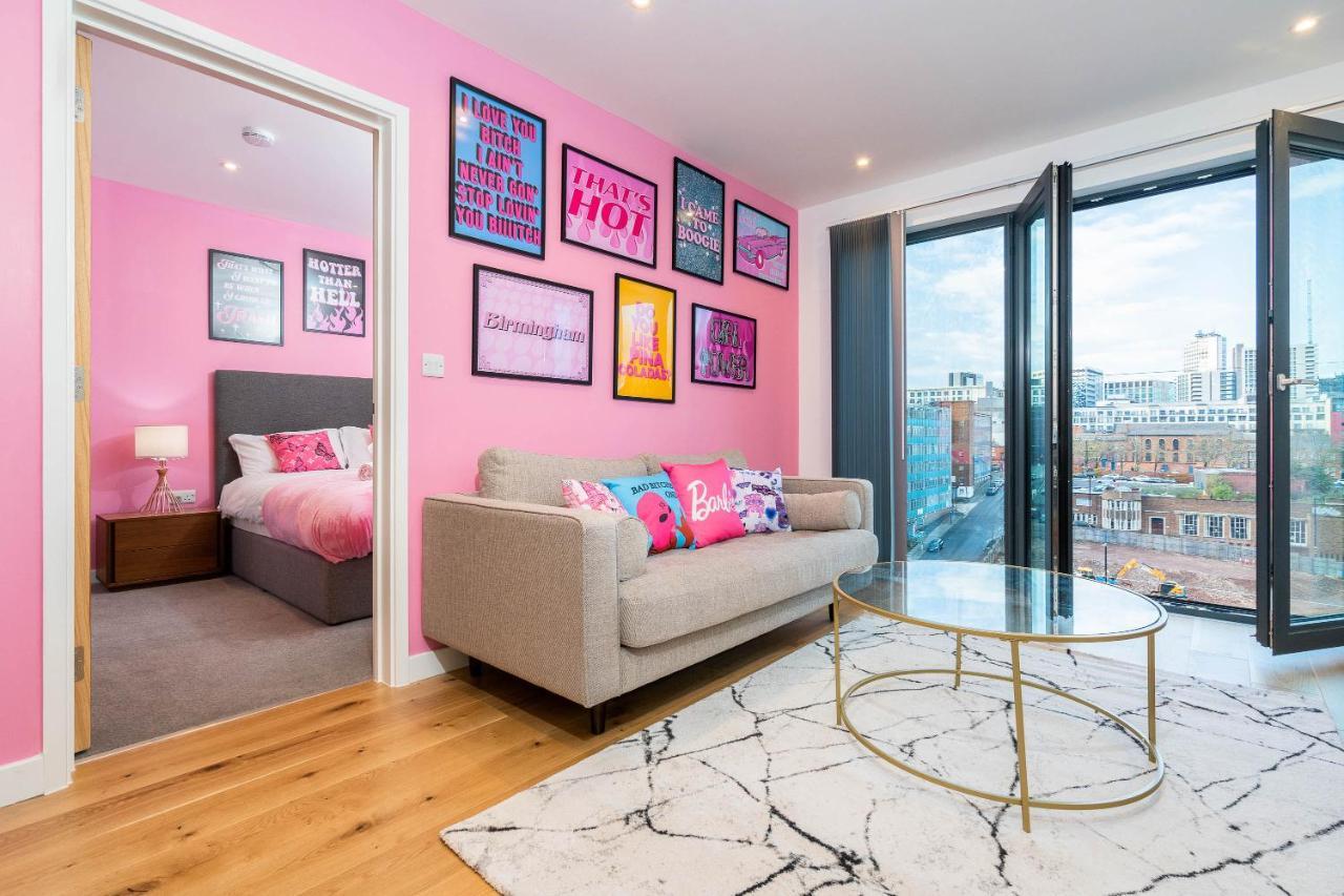 Maevela Apartments ☆ Pink Luxury Apartment With Balcony - Birmingham City Centre - 5 Min Walk From Bullring, Cube, Mailbox, New Street Station - Free Netflix & Wifi ภายนอก รูปภาพ